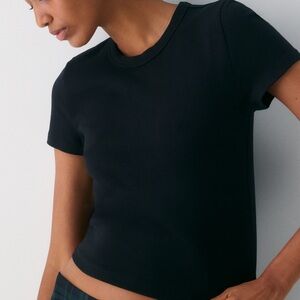 Aritzia Black Women's Top